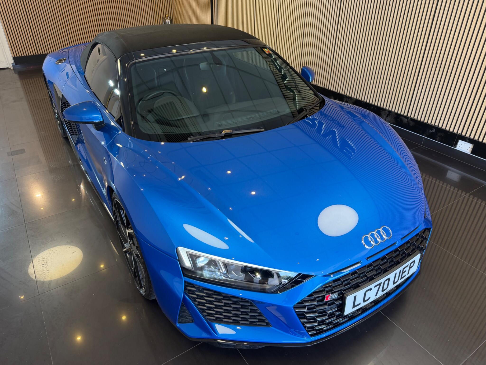 Audi R8
